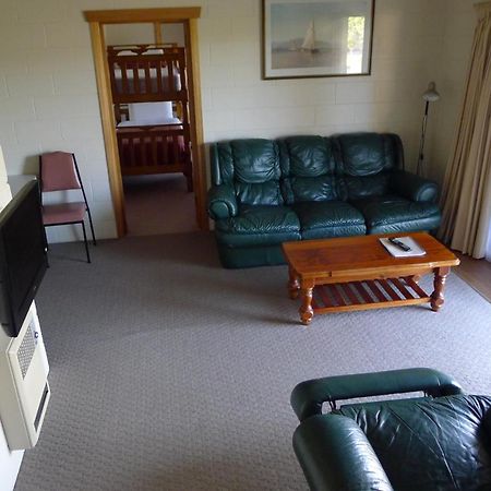 Willaway Motel Apartments Ulverstone Εξωτερικό φωτογραφία