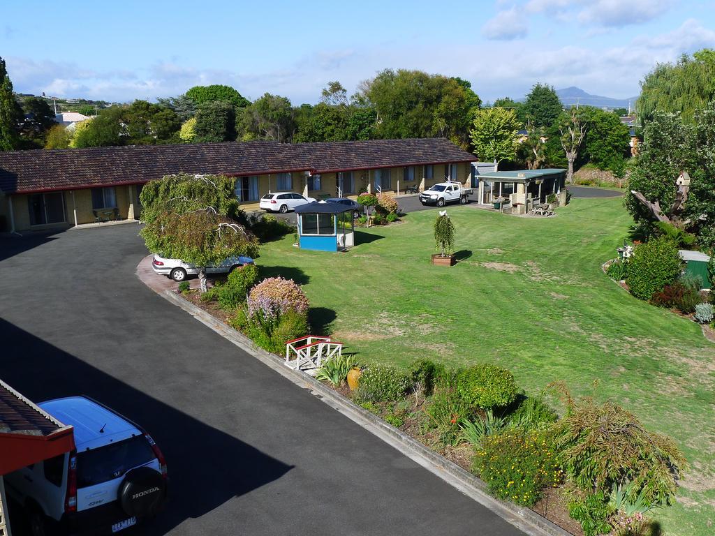 Willaway Motel Apartments Ulverstone Εξωτερικό φωτογραφία